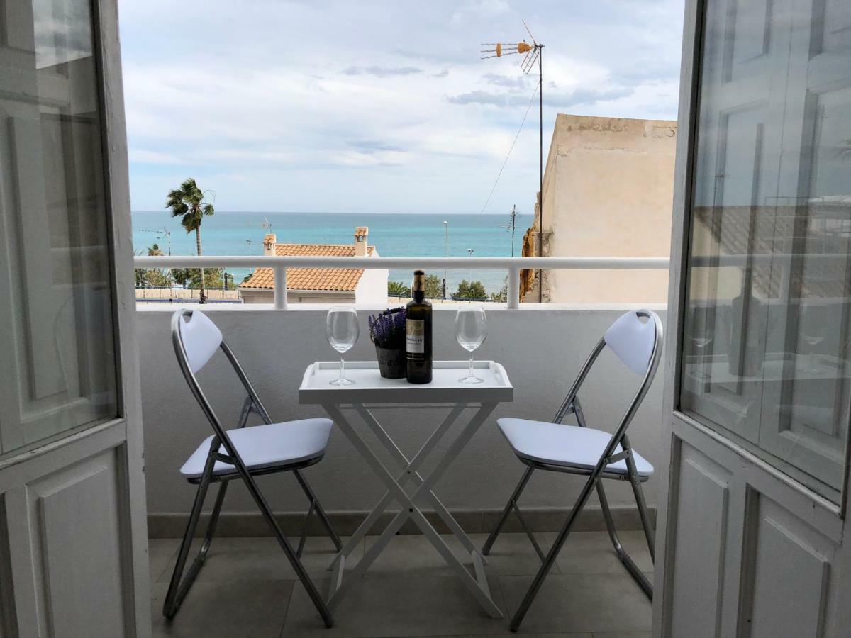 Casa Con Preciosas Vistas A La Playa Del Postiguet Аликанте